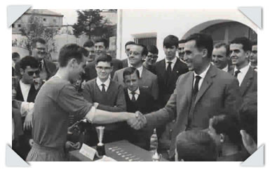Carlos entrega de trofeos en Peñavera